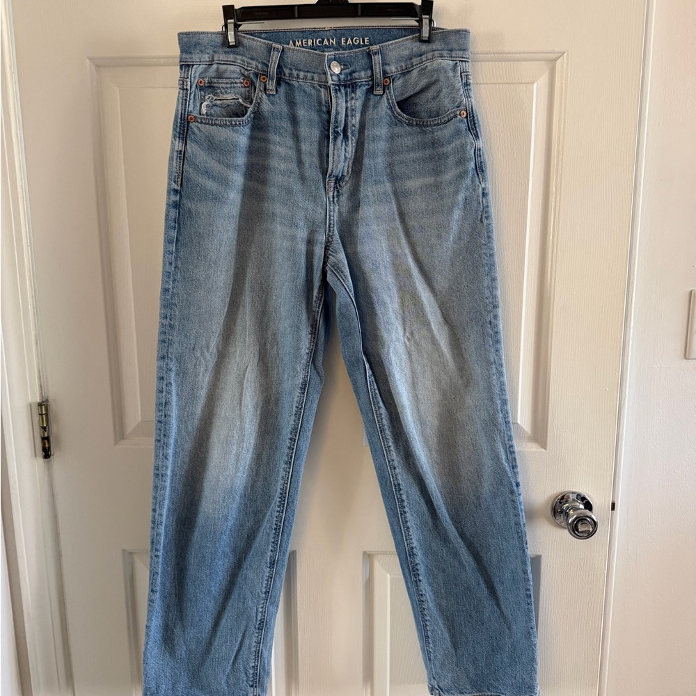 American Eagle Outfitters Woman’s Ex-Boyfriend Jeans